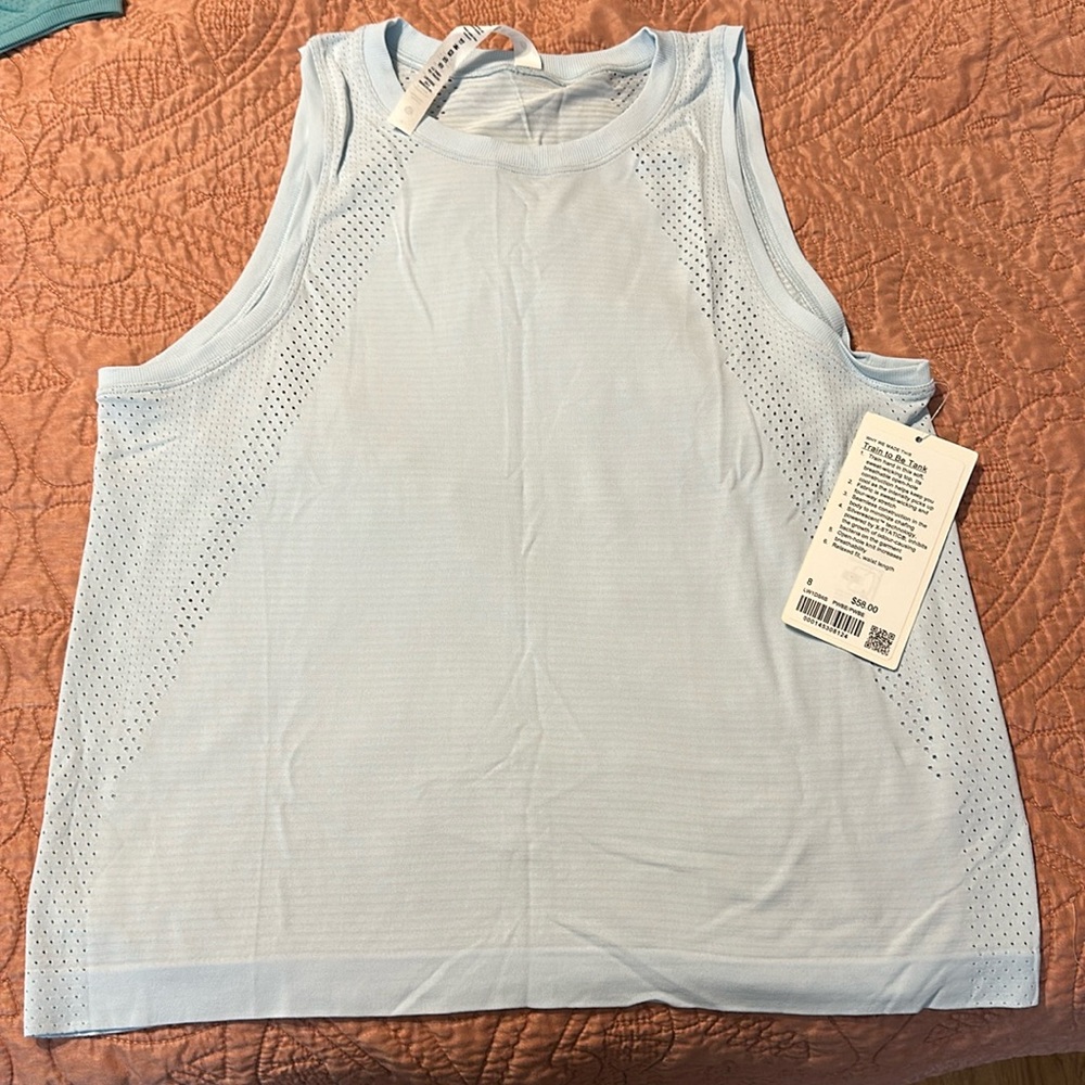 Lulu light blue Train to Be Tank